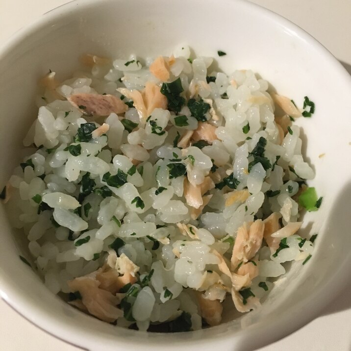離乳食後期 小松菜とサーモンの混ぜご飯 レシピ 作り方 By りし 楽天レシピ 離乳食後期 小松菜とサーモンの混ぜご飯 レシピ 作り方 By りし 楽天レシピ